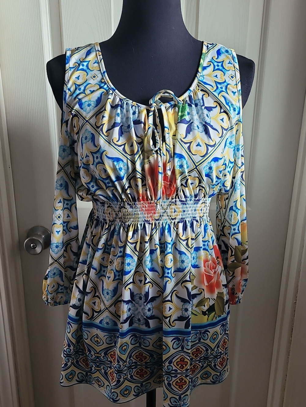 Boston Proper Tile-Print Cold-Shoulder Tunic in Blue, White and Yellow S NEW